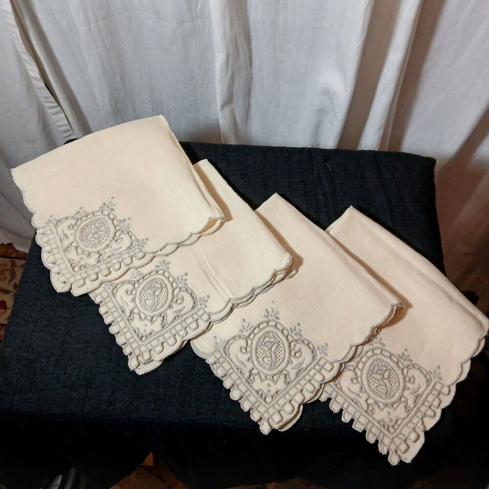 Vtg Linen Cotton Napkins Cream Ecru Embroidered 16.5” Scallop Edges Set Of 4